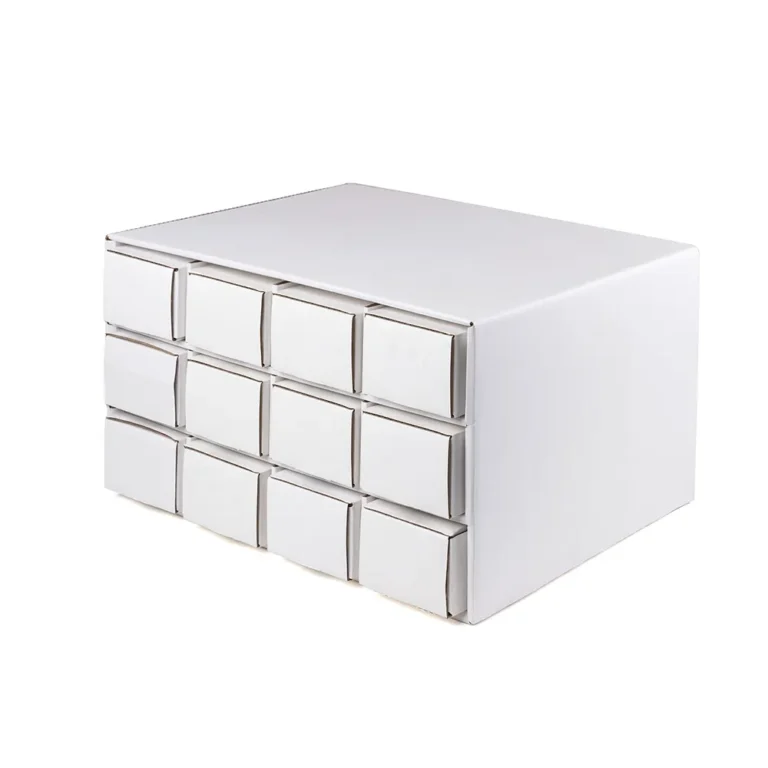 Foldable corrugated trading card cardboard storage box, heavy-duty kraft cardboard, flat packed to save shipping space, stackable design for collection organization, fits sleeved cards, rigid toploaders and magnetic card holders. Support custom dimensions and full-color logo printing, acid-free material optional. Factory OEM bulk wholesale for hobby card shops, sports card dealers and international trading card distributors.